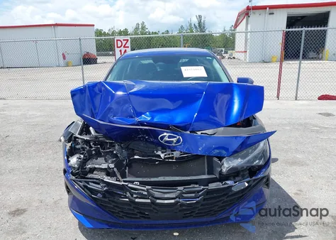 2023 Hyundai Elantra Sel from USA, damaged, VIN KMHLS4AG2PU584829